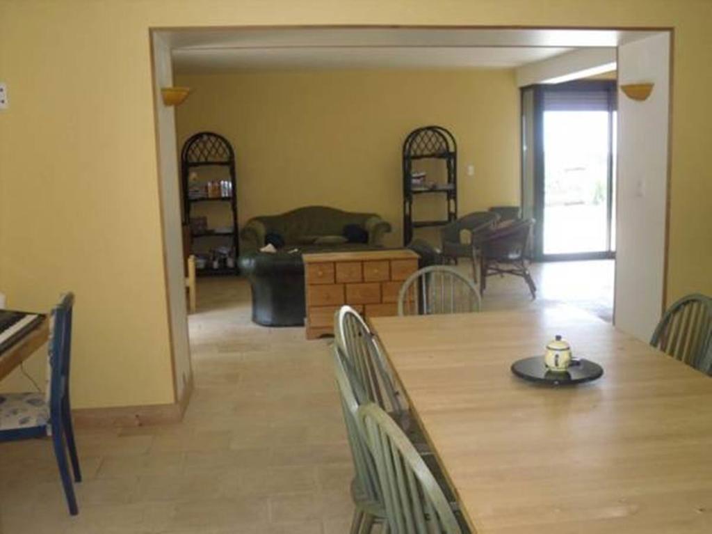 Les Gites De Franck Fayssac Habitación foto