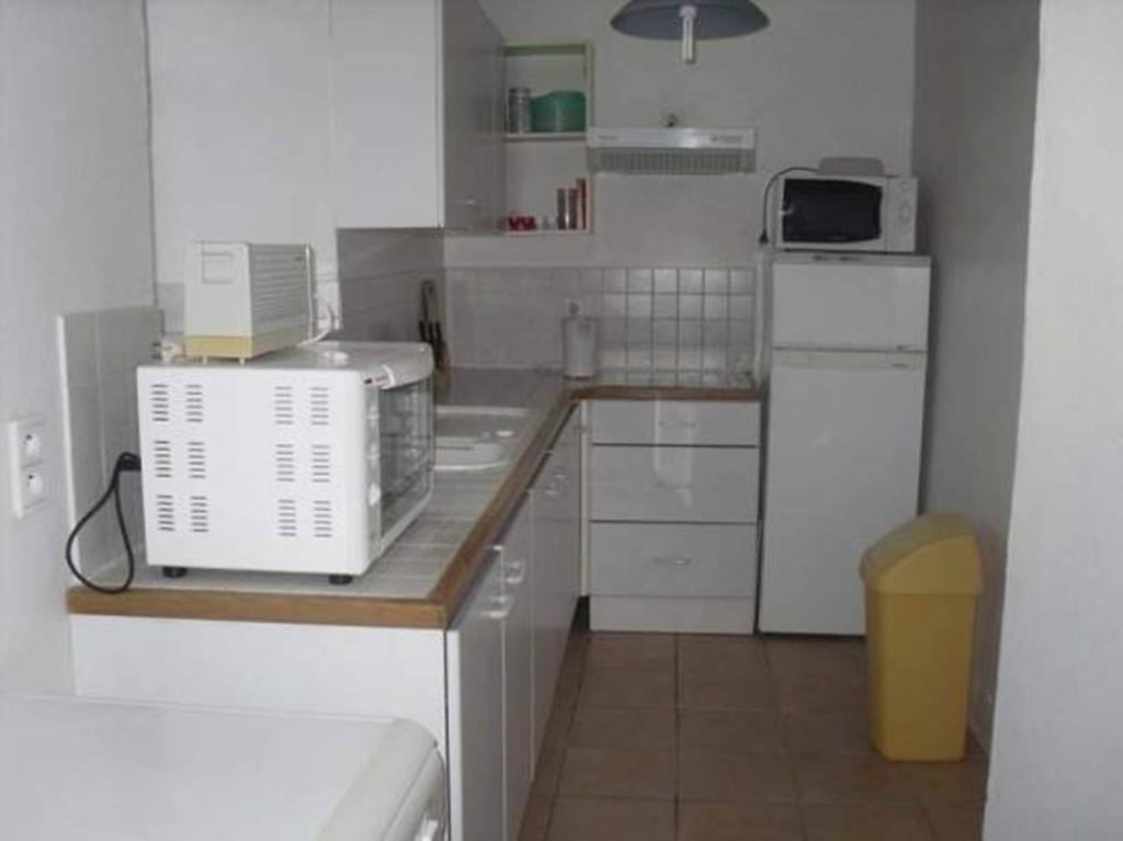 Les Gites De Franck Fayssac Habitación foto